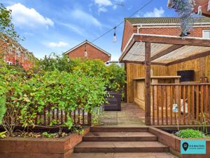 Bar & Seating Area - click for photo gallery